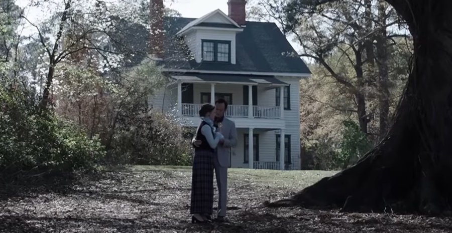 Livestream Inside The Real 'Conjuring' House All Day, All Night For a Week